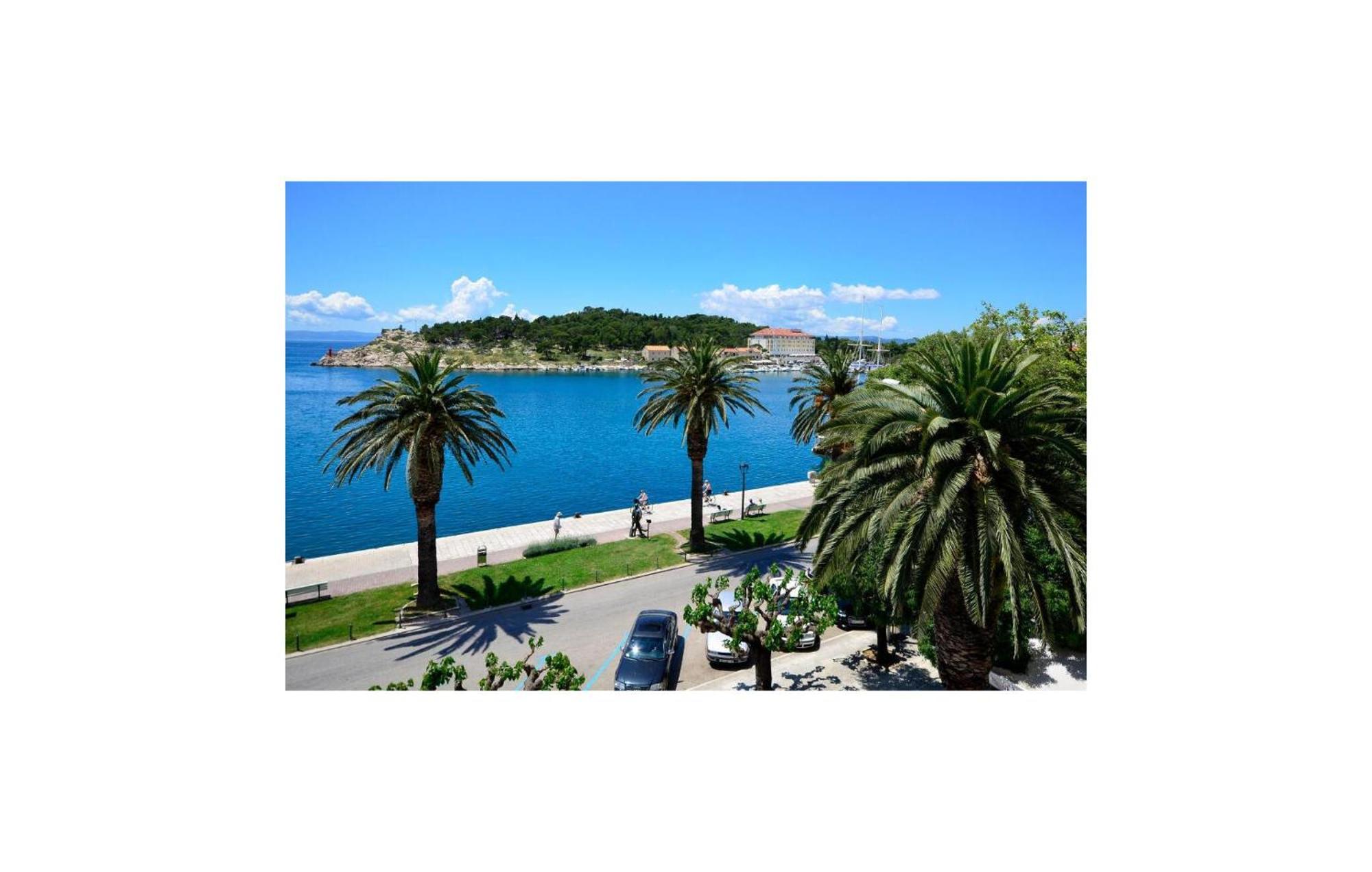 Pet Friendly In With Wifi Makarska